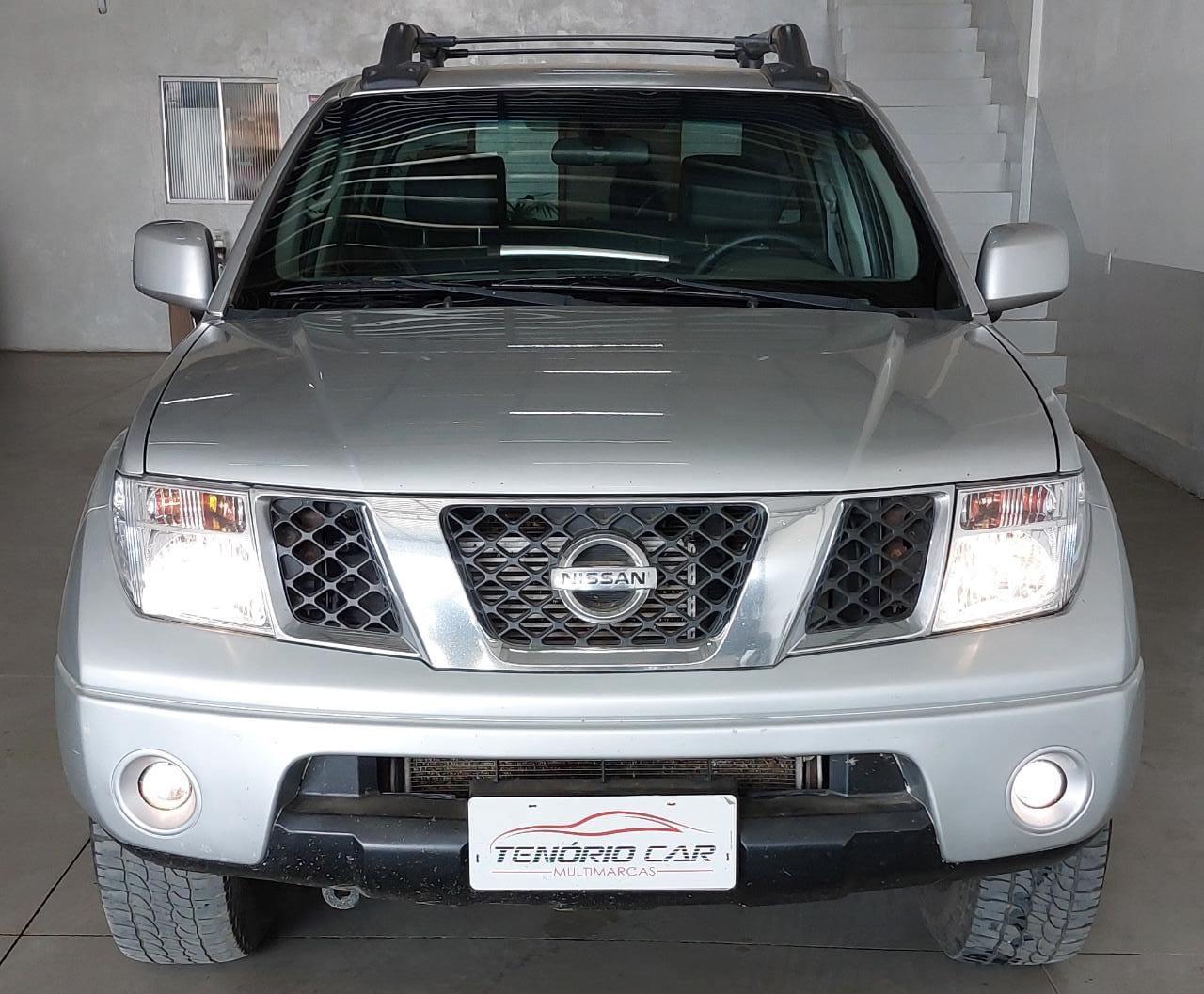 Nissan Frontier NISSAN FRONTIER 2011 2011